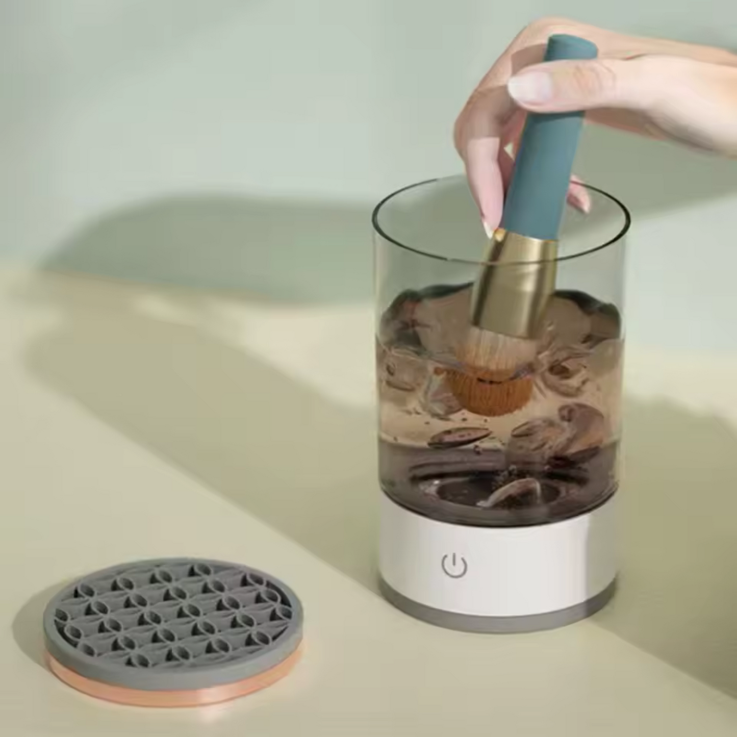 MÁQUINA LIMÁQUINA LIMPIADORA DE BROCHAS DE MAQUILLAJE