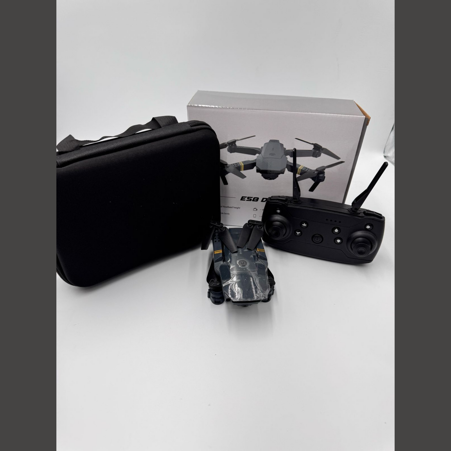 DRON E58