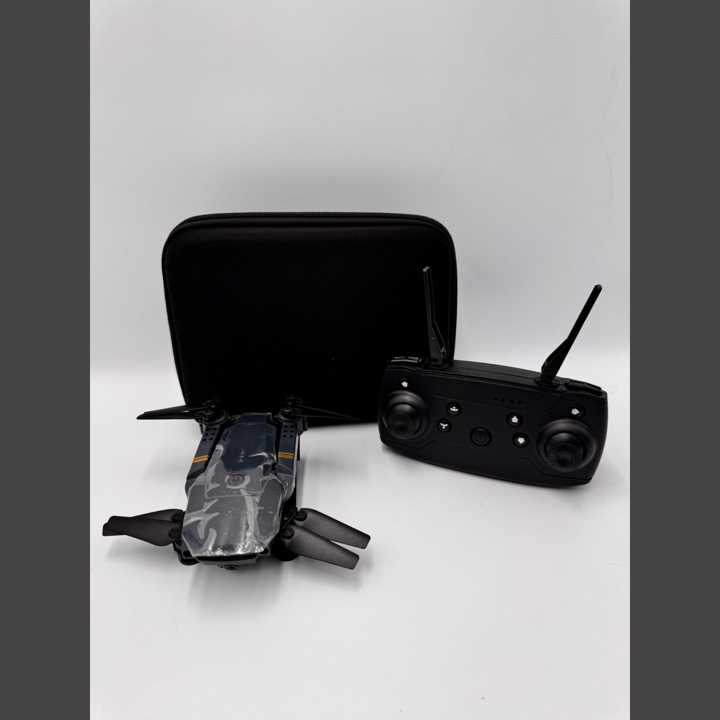 DRON E58