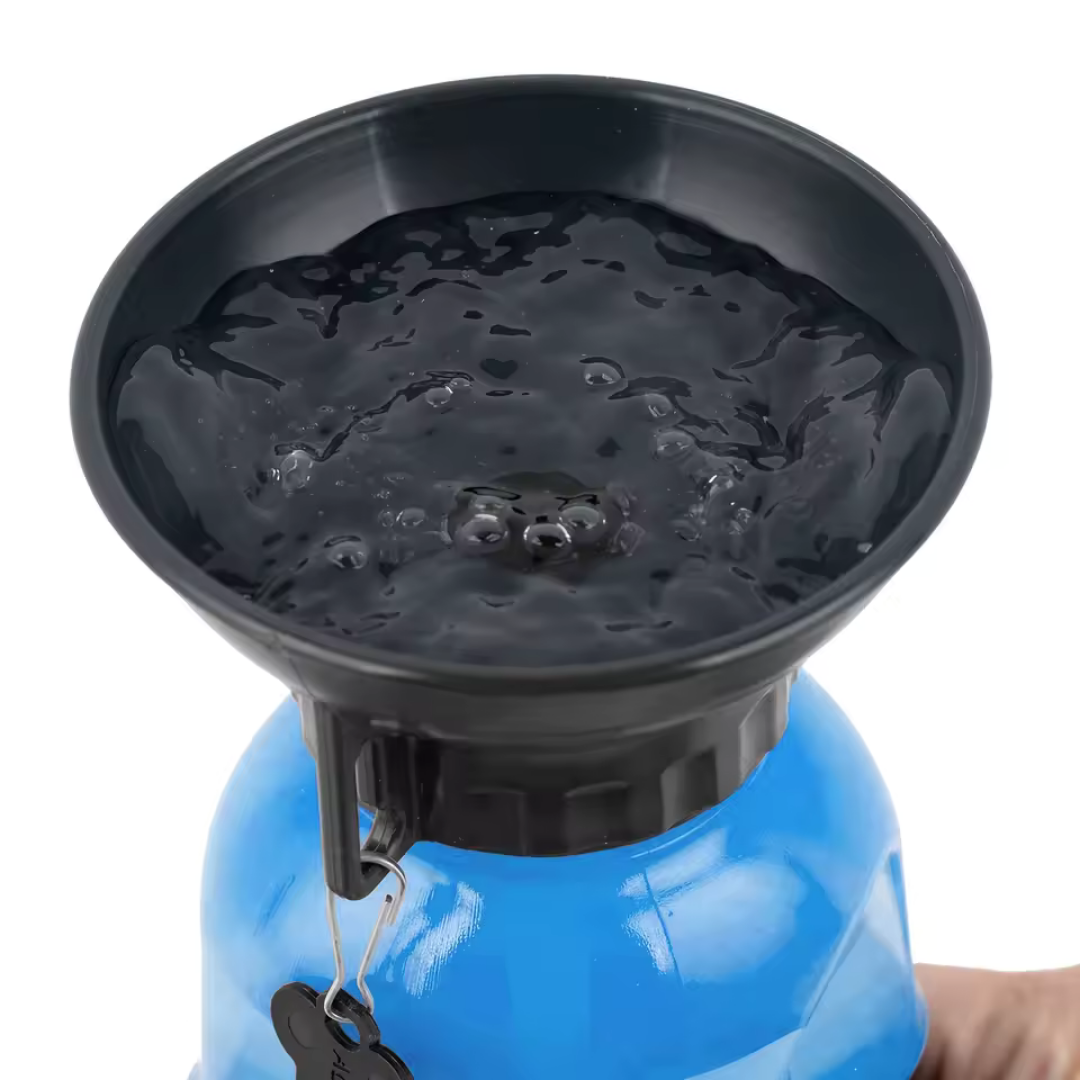 RECIPIENTE DE AGUA PORTÁTIL AQUA DOG 18 OZ