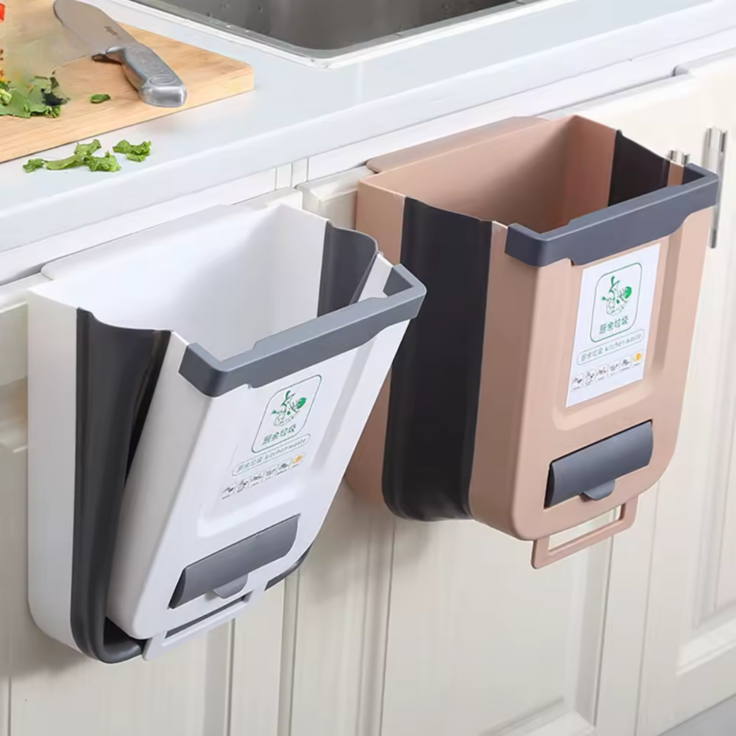 KITCHEN TRASH CAN